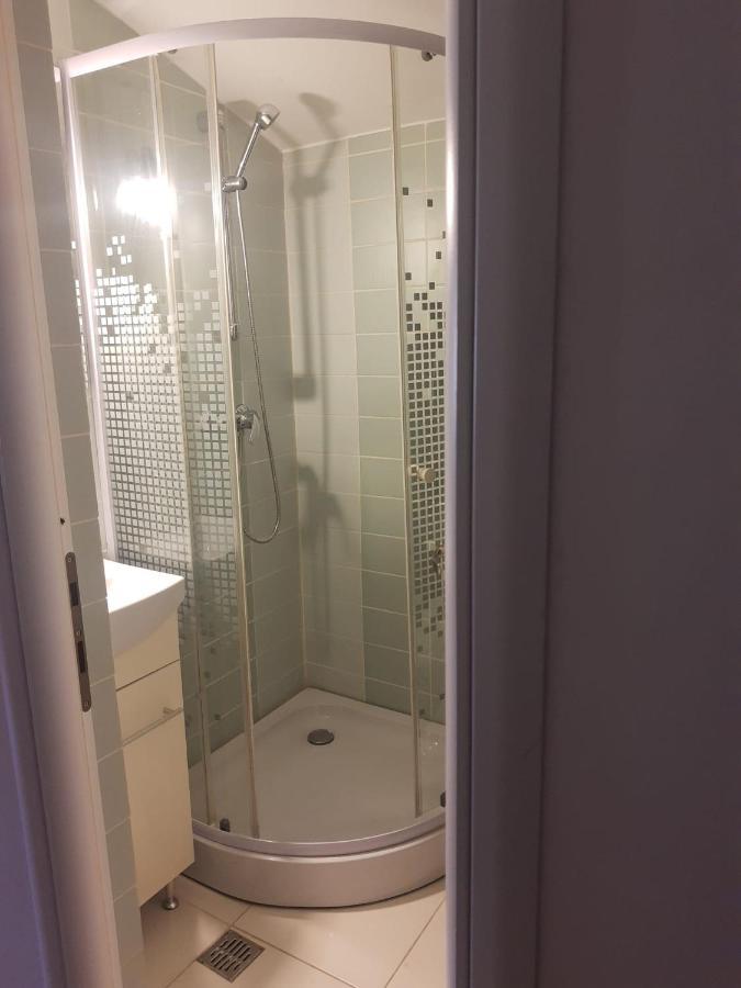 Apartament 3 Camere Râmnicu Vâlcea エクステリア 写真